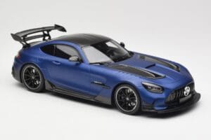 Mercedes AMG GT C190 Black Series Spectral Blue Magno Minichamps 1:18 155032021 Diecast — photo 4 of 6