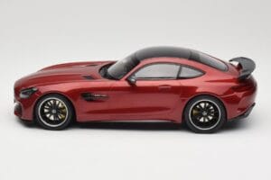 Mercedes AMG GT R C190 Jupiter Red Metallic Minichamps 1:18 155036027 Diecast — photo 3 of 6
