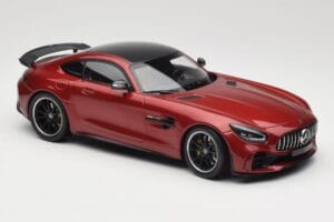 Mercedes AMG GT R C190 Jupiter Red Metallic Minichamps 1:18 155036027 Diecast — photo 4 of 6