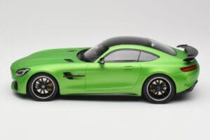 Mercedes AMG GT R C190 Matte Green Minichamps 1:18 155036020 Diecast — photo 3 of 6