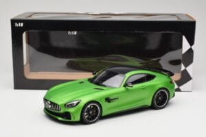 Mercedes AMG GT R C190 Matte Green Minichamps 1:18 155036020 Diecast — photo 6 of 6