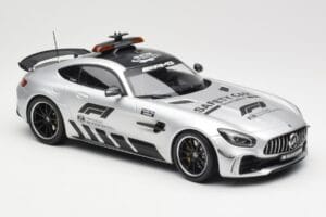 Mercedes AMG GT R C190 Safety Car F1 2019 Minichamps 1:18 155036090 Diecast — photo 4 of 6