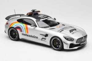 Mercedes AMG GT R C190 Safety Car F1 2020 Minichamps 1:18 155036092 Diecast — photo 4 of 6