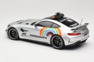 Mercedes AMG GT R C190 Safety Car F1 2020 Minichamps 1:18 155036092 Diecast — photo 5 of 6