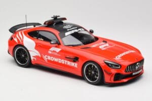 Mercedes AMG GT R C190 Safety Car F1 2021 Minichamps 1:18 155036095 Diecast — photo 4 of 6