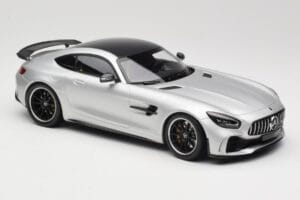 Mercedes AMG GT R C190 Silver Minichamps 1:18 155036025 Diecast — photo 4 of 6