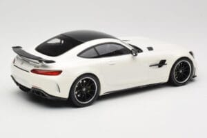 Mercedes AMG GT R C190 White Metallic Minichamps 1:18 155036028 Diecast — photo 2 of 6