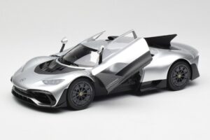 Mercedes AMG One Hightech Silver NZG 1:18 B66961043 Diecast — photo 2 of 8
