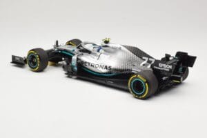 Mercedes AMG Petronas Motorsport W10 #77 V. Bottas 2nd Place Chinese GP 2019 Minichamps 1:18 110190377 Diecast — photo 5 of 6