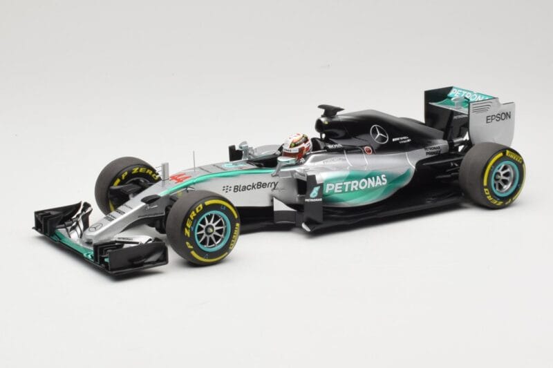 Mercedes AMG Petronas W06 Hybrid #44 L. Hamilton F1 World Champion 2015 Minichamps 1:18 186150044 Diecast