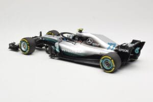 Mercedes AMG Petronas W09 #77 V. Bottas F1 2018 Minichamps 1:18 110180077 Diecast — photo 5 of 6