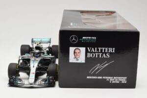 Mercedes AMG Petronas W09 #77 V. Bottas F1 2018 Minichamps 1:18 110180077 Diecast — photo 6 of 6