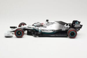 Mercedes AMG Petronas W10 #44 L. Hamilton Winner German GP 2019 Minichamps 1:18 110191144 Diecast — photo 3 of 6