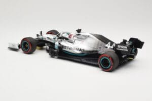 Mercedes AMG Petronas W10 #44 L. Hamilton Winner German GP 2019 Minichamps 1:18 110191144 Diecast — photo 5 of 6