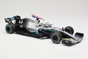 Mercedes AMG Petronas W10 #44 L. Hamilton Winner British GP 2019 Minichamps 1:18 110191044 Diecast — photo 4 of 6