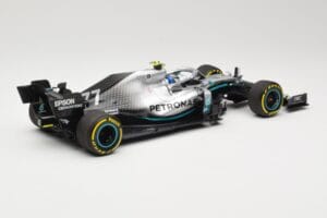 Mercedes AMG Petronas W10 #77 V. Bottas F1 2019 Minichamps 1:18 110190077 Diecast — photo 2 of 6