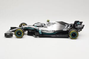 Mercedes AMG Petronas W10 #77 V. Bottas F1 2019 Minichamps 1:18 110190077 Diecast — photo 3 of 6