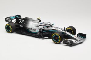 Mercedes AMG Petronas W10 #77 V. Bottas Winner USA GP 2019 Minichamps 1:18 110191877 Diecast — photo 4 of 6