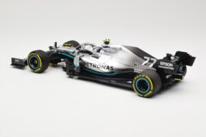 Mercedes AMG Petronas W10 #77 V. Bottas Winner USA GP 2019 Minichamps 1:18 110191877 Diecast — photo 5 of 6