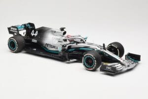 Mercedes AMG Petronas W10 EQ Power+ #44 L. Hamilton USA GP F1 World Champion 2019 Minichamps 1:18 110191844 Diecast — photo 5 of 7