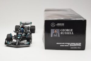 Mercedes AMG Petronas W14 E Performance #63 G. Russell Australian GP 2023 Minichamps 1:18 110230363 Diecast — photo 6 of 6