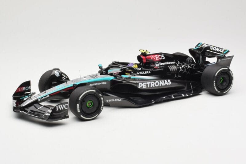 Mercedes AMG Petronas W15 E Performance #44 L. Hamilton 2024 Minichamps 1:18 110240144 Diecast