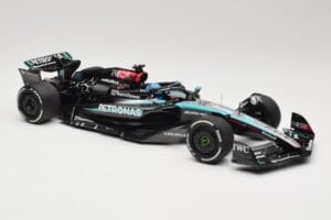 Mercedes AMG Petronas W15 E Performance #63 G. Russell Winner Austrian GP 2024 Minichamps 1:18 110241163 Diecast — photo 4 of 6