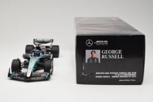 Mercedes AMG Petronas W15 E Performance #63 G. Russell Winner Austrian GP 2024 Minichamps 1:18 110241163 Diecast — photo 6 of 6