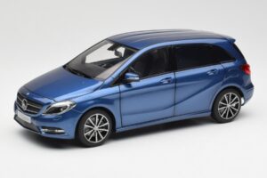 Mercedes B-Class W246 Lotus Blue Metallic Norev 1:18 B66961410 Diecast