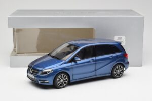 Mercedes B-Class W246 Lotus Blue Metallic Norev 1:18 B66961410 Diecast — photo 8 of 8