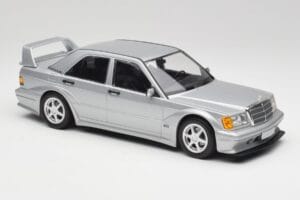Mercedes 190E W201 2.5-16 EVO 2 Astral Silver Metallic Minichamps 1:18 155036101 Diecast — photo 4 of 6