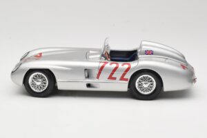 Mercedes 300 SLR W196S #722 S. Moss / D. Jenkinson Mille Miglia Winner 1955 Maisto 1:18 536887 Diecast — photo 4 of 8