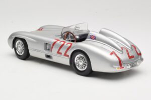 Mercedes 300 SLR W196S #722 S. Moss / D. Jenkinson Mille Miglia Winner 1955 Maisto 1:18 536887 Diecast — photo 7 of 8