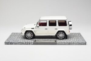 Mercedes Brabus B63 620 Widestar Pearl White Minichamps 1:18 107032201 Diecast — photo 3 of 6