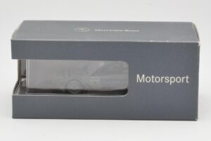 Mercedes C-Class C204 DTM #4 B. Spengler DTM 2010 Minichamps 1:43 B66961412 Diecast — photo 4 of 4