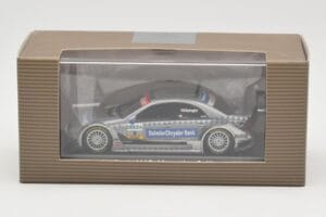 Mercedes C-Class #9 DaimlerChrysler Bank B. Spengler HWA DTM 2006 Minichamps 1:43 B66962254 Diecast — photo 4 of 4