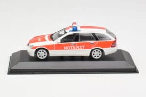 Mercedes C-Class S203 Notarzt Minichamps 1:43 430030190 Diecast