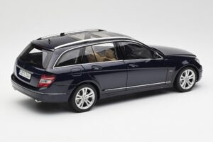 Mercedes C-Class S204 T-Modell Tanzanite Blue AUTOart 1:18 B66962352 Diecast — photo 3 of 8