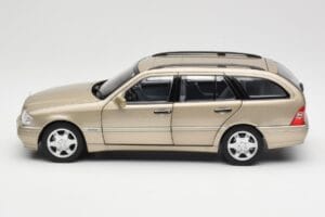 Mercedes C-Class T-Model W202 Smoke Silver Norev 1:18 183388 Diecast — photo 5 of 8