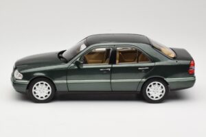 Mercedes C-Class W202 Malachite Green Norev 1:18 183372 Diecast — photo 7 of 8