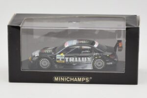 Mercedes C-Class W204 #4 Team AMG Mercedes R. Schumacher DTM 2009 Minichamps 1:43 400093904 Diecast — photo 4 of 4