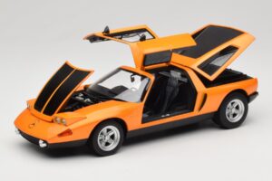 Mercedes C111 II White Autumn Metallic Norev 1:18 183050 Diecast — photo 2 of 10