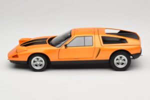 Mercedes C111 II White Autumn Metallic Norev 1:18 183050 Diecast — photo 4 of 10