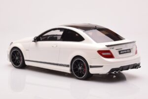 Mercedes AMG C63 W204 Edition 507 White GT Spirit 1:18 GT899 Resin — photo 5 of 6