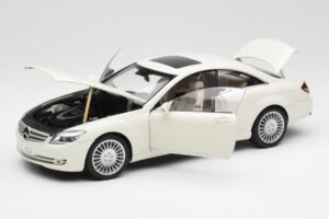 Mercedes CL500 C216 Calcit White AUTOart 1:18 B66962341 Diecast — photo 2 of 8