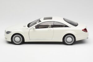 Mercedes CL500 C216 Calcit White AUTOart 1:18 B66962341 Diecast — photo 4 of 8