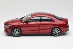 Mercedes CLA C117 Designo Patagonia Red Metallic Norev 1:18 B66960131 Diecast — photo 4 of 8