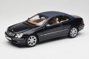 Mercedes CLK 500 W209 Cabriolet Dark Blue Metallic Kyosho 1:18 B66962174 Diecast — photo 3 of 9