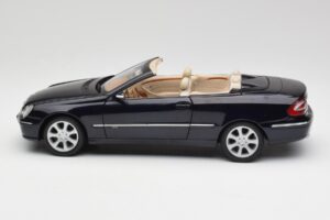 Mercedes CLK 500 W209 Cabriolet Dark Blue Metallic Kyosho 1:18 B66962174 Diecast — photo 5 of 9