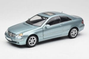 Mercedes CLK 500 W209 Light Blue Metallic Kyosho 1:18 B66962192 Diecast